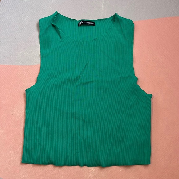 Zara crop top - Picture 1 of 3